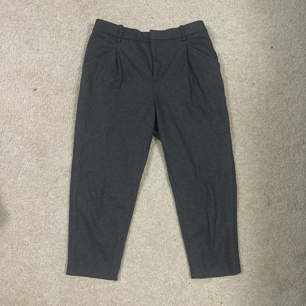 Banana Republic Wool Trousers in grey. New without tags.